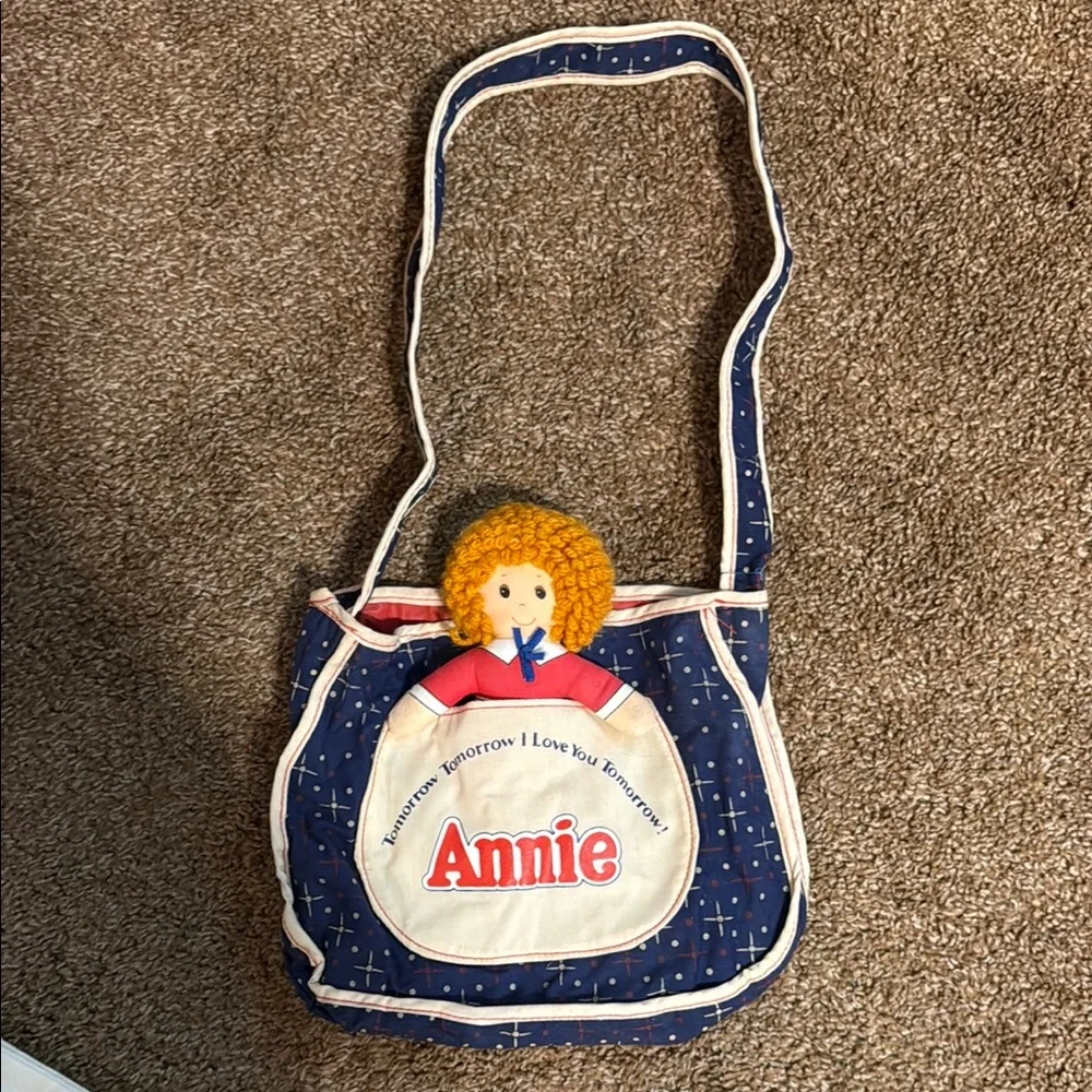 Vintage Knickerbocker Annie blue purse Tomorrow I love you stuffed doll bag tote
